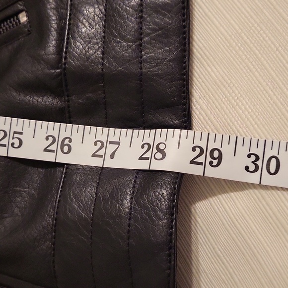 20. Torrid 3x  Black Faux Leather Moto Jacket - Picture 12 of 12